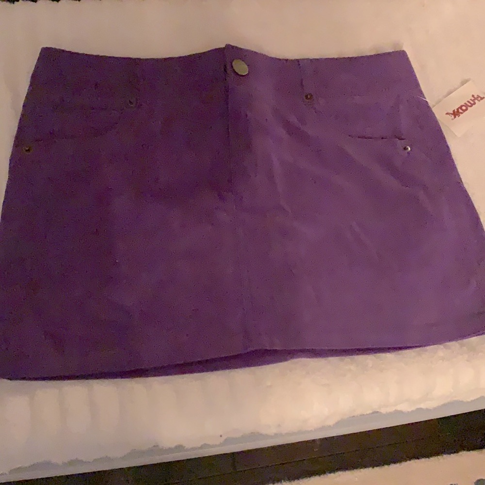 NWT Contemporary Edge Jr. purple corduroy mini skirt